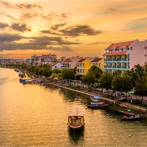 Lantana Riverside Boutique & 4* Hoi An